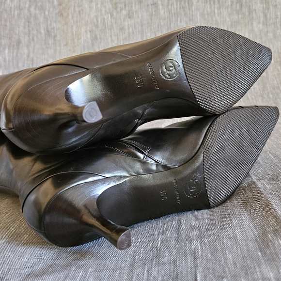 Chanel Dark Brown Mid Calf High-End Fashion Boots Size 6 US (MINT) - Picture 8 of 16